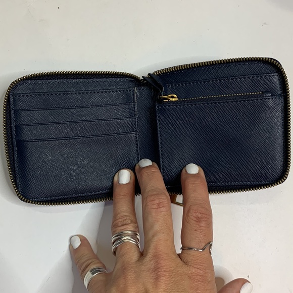 J Crew Blue White Polka Dot Small Zip Wallet - Picture 4 of 7